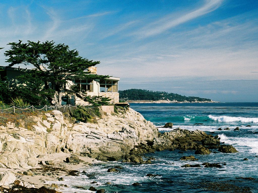 Experience the best of California in two unforgettable regions: Monterey Bay and the Sierra Foothills. Along the Monterey coast, enjoy dramatic ocean views, sandy beaches, tide pools, and abundant marine life, plus iconic attractions like Cannery Row, the Monterey Bay Aquarium, and 17-Mile Drive. Stroll charming seaside towns, savor fresh seafood, and watch unforgettable sunsets over the Pacific. Then head to the Sierra Foothills, where rolling hills, oak forests, and vineyard-covered valleys frame historic gold rush towns and scenic backroads. Explore local wineries, farm-to-table dining, hiking and biking trails, river adventures, and star-filled night skies. Together, Monterey Bay and the Sierra Foothills offer a rich blend of nature, history, outdoor recreation, and authentic small-town charm—perfect for a memorable California getaway.